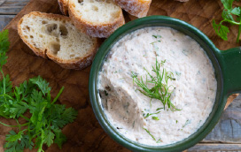 さけ水煮缶で簡単サーモンパテ