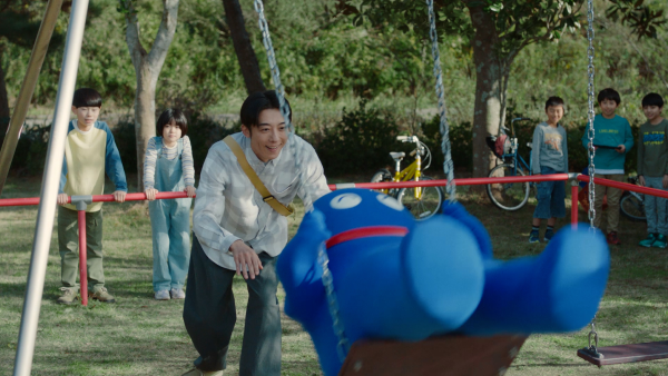 「ウミオス登場（ブランコ）」編