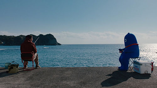 新企業CM「ウミオス登場」シリーズ「ウミオス登場（海辺）」編2026年2月27日（金）より全国でオンエア開始