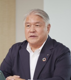 大久保 明日奈氏