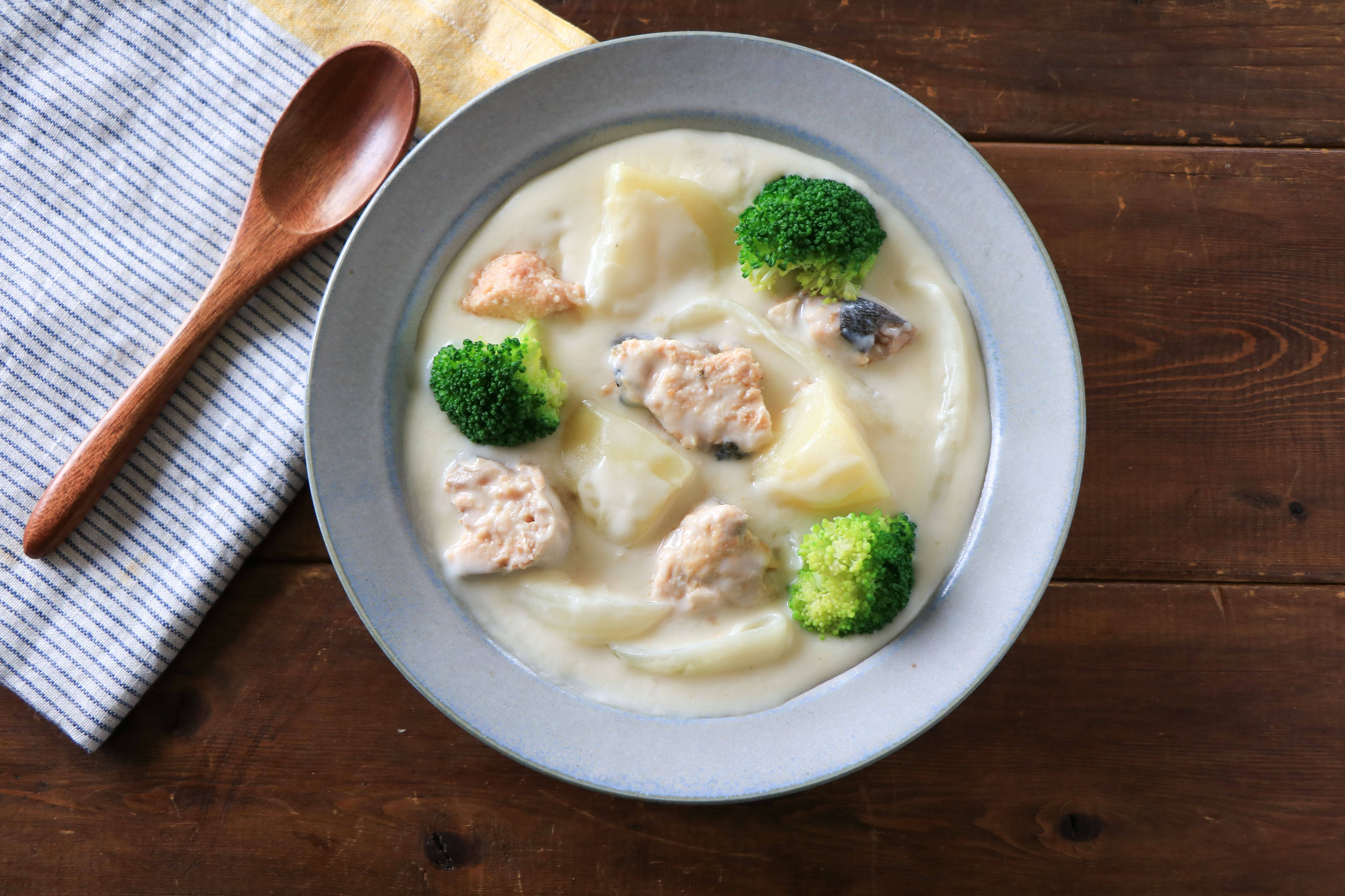 さけのホワイトシチュー