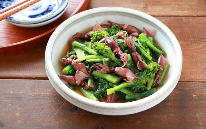 ホタルイカと菜の花のおひたし