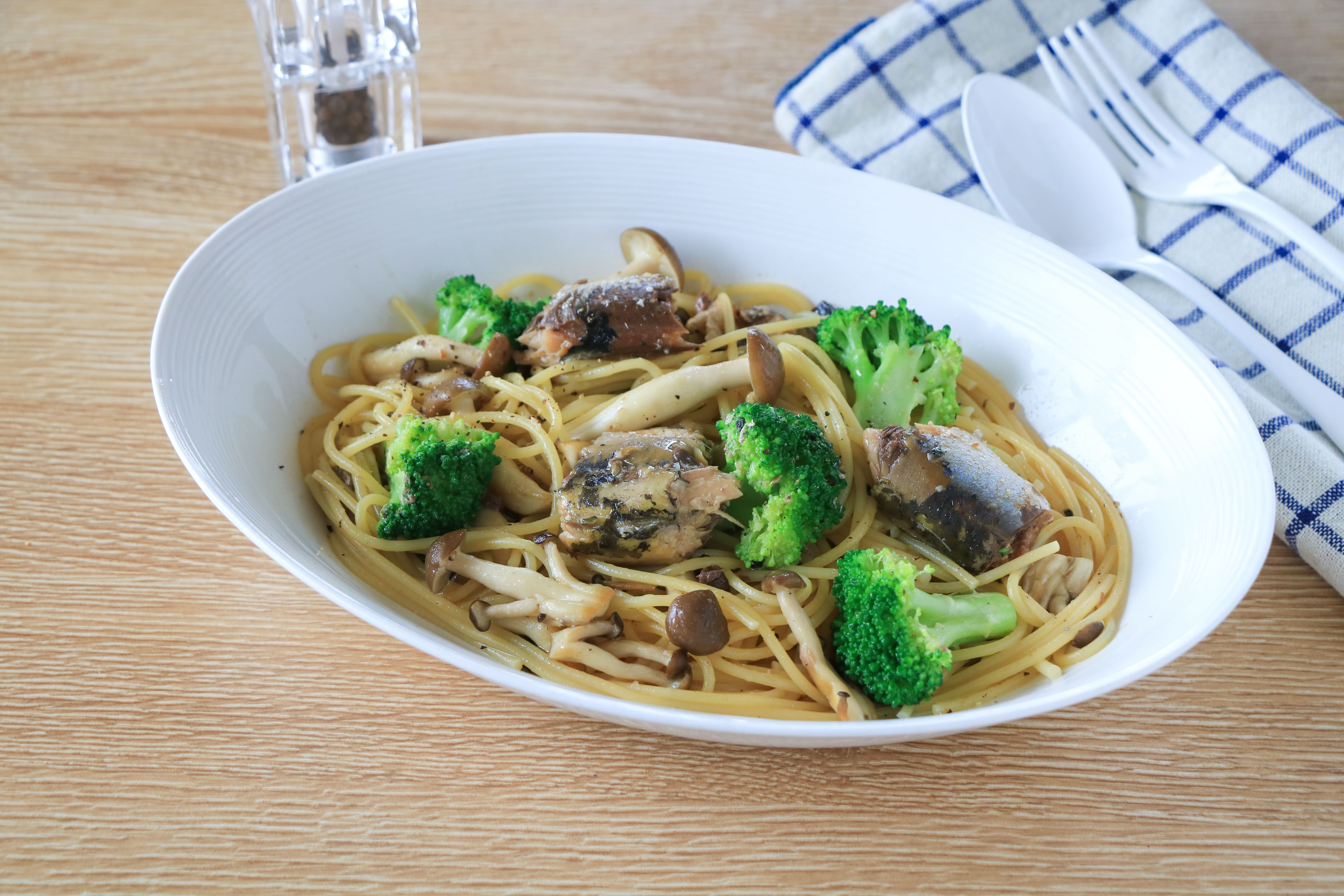いわしとブロッコリーの梅風味パスタ