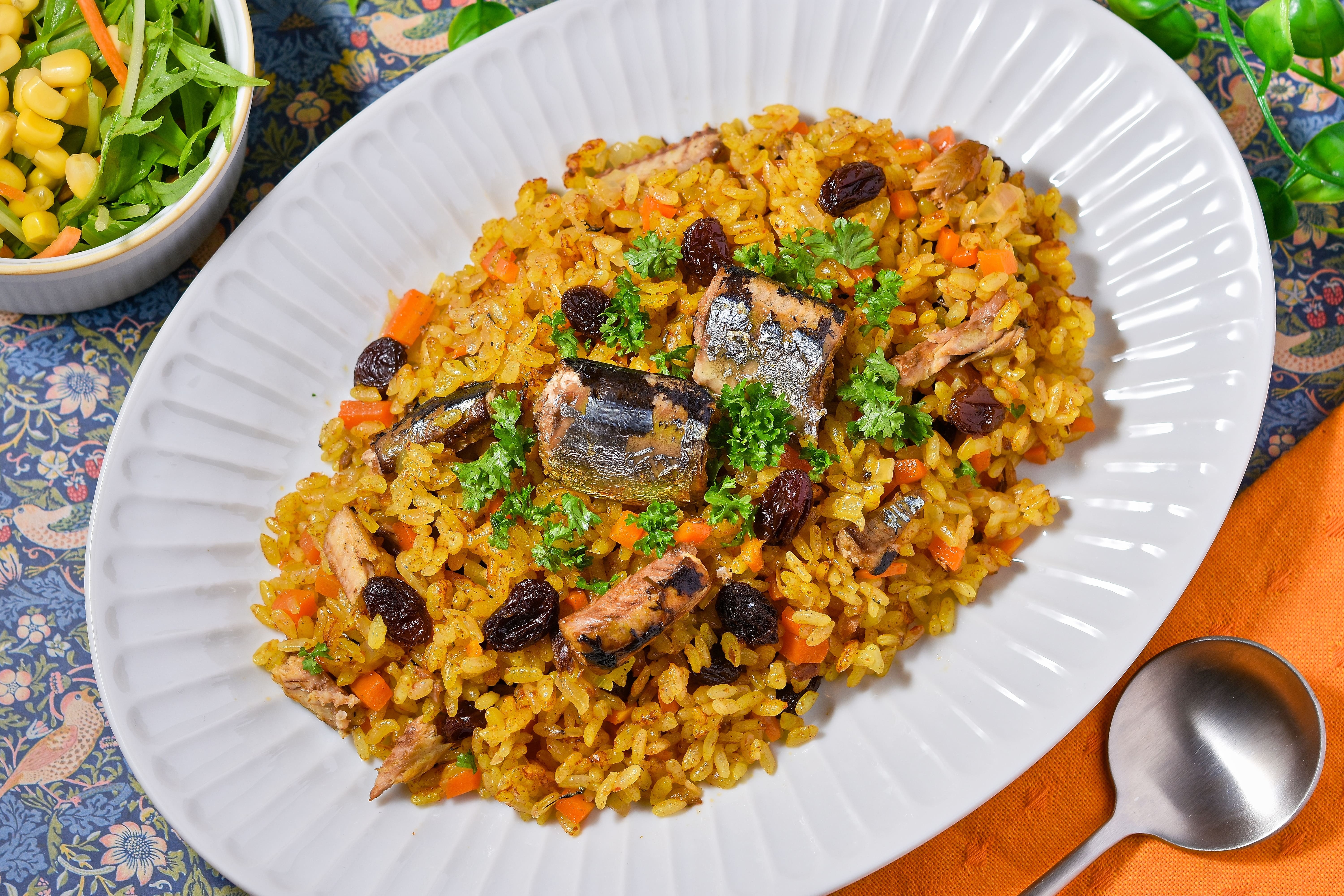 さんま水煮食塩不使用缶を使ったカレーピラフ