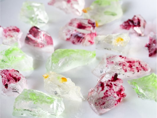 「かんてん」でつくるキラキラ琥珀糖(こはくとう)