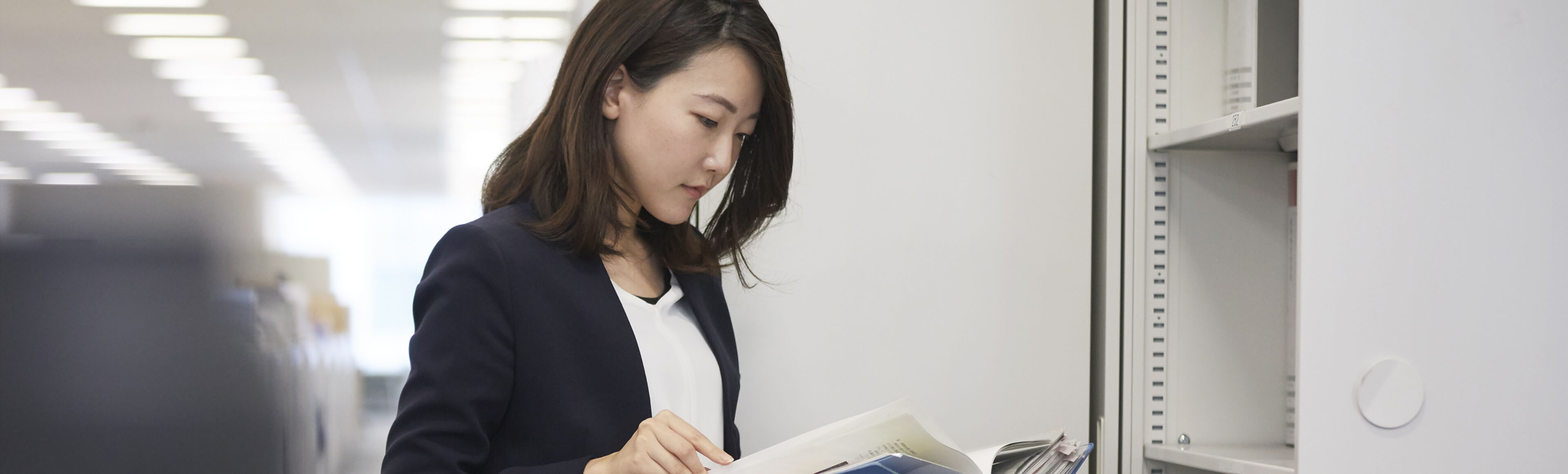 責任者として、商品が消費者の手元に届くまでを監修。