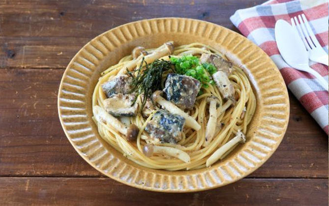 さばときのこの和風パスタ